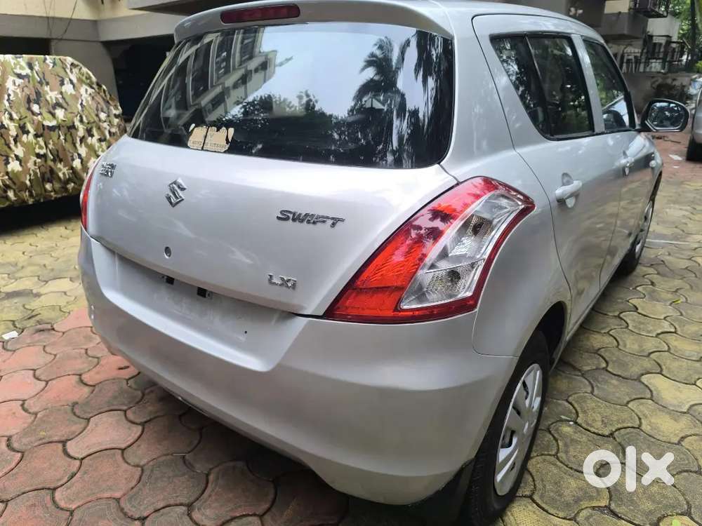 Maruti Suzuki Swift 2012 Lxi