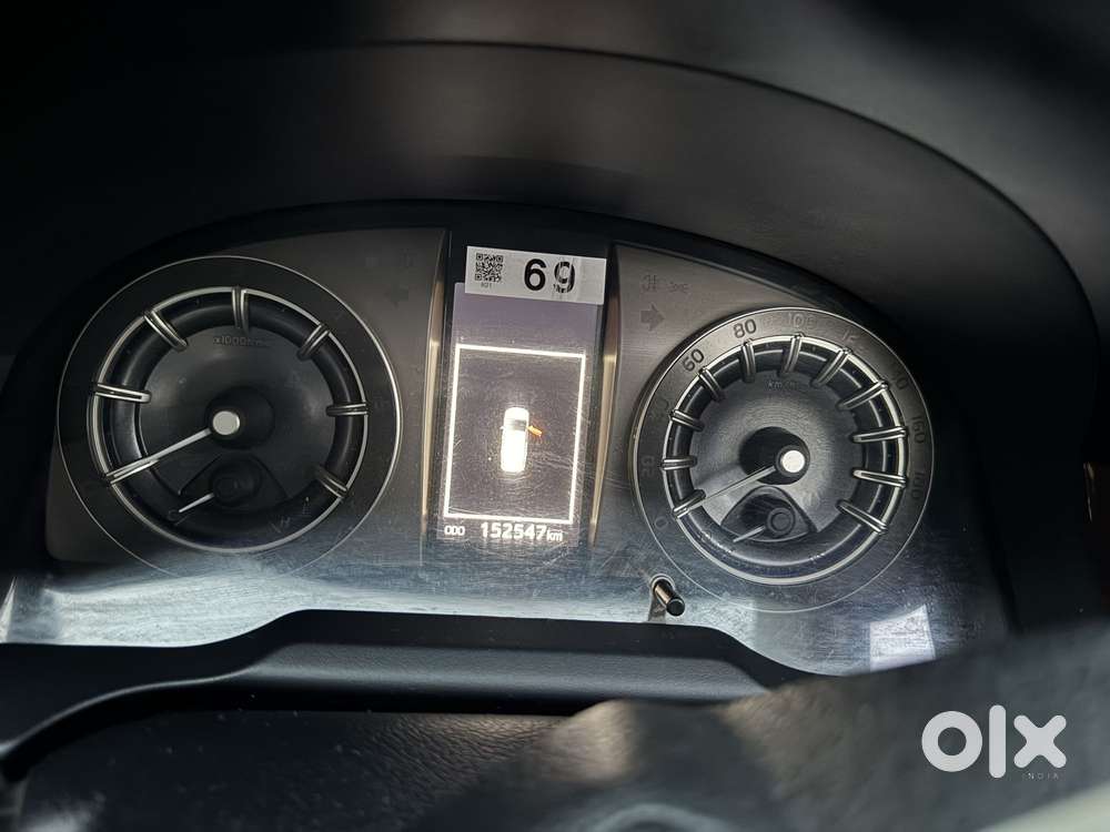 Toyota Innova Crysta