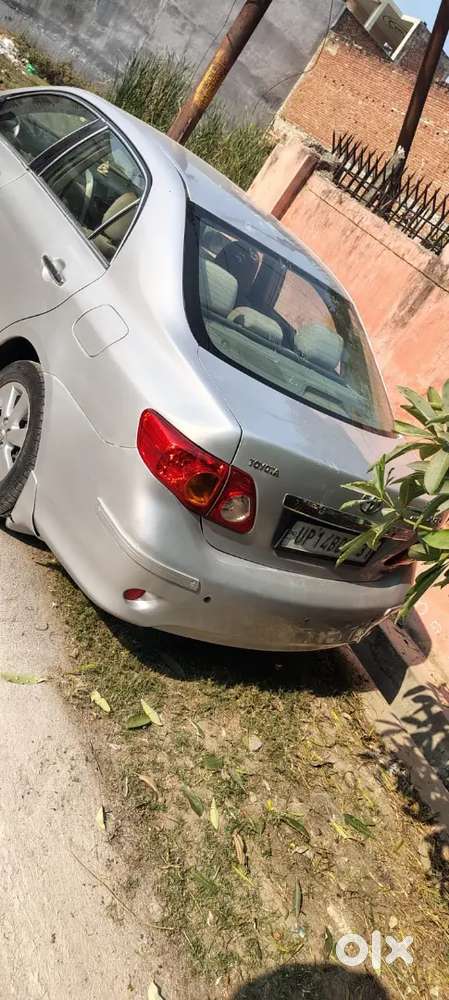 Toyota Corolla Altis 2010 Cng Manual
