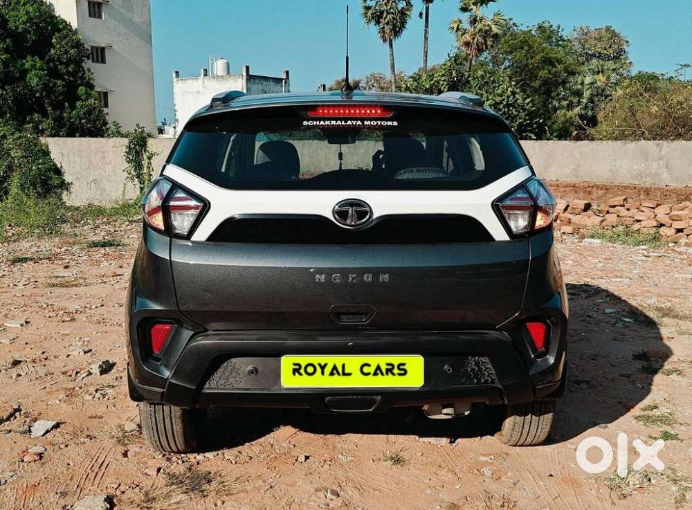 Tata Nexon 1.5 Revotorq Xma Amt (s), 2023, Petrol