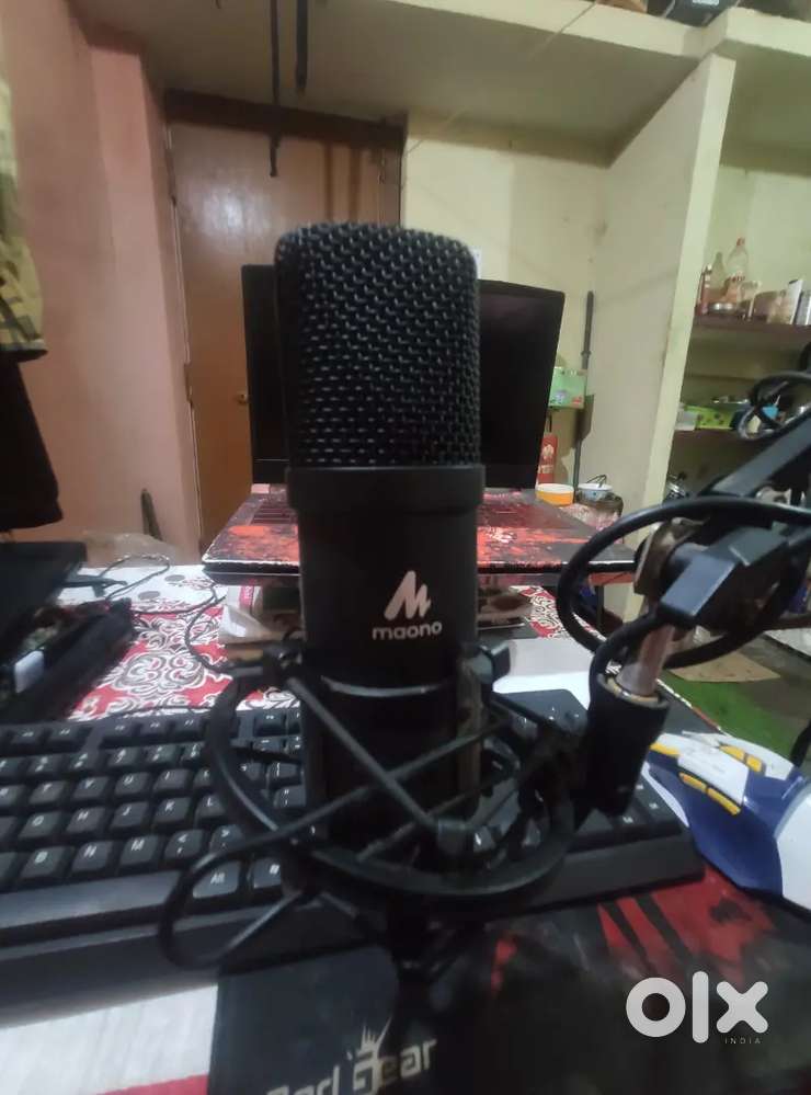 MIC Maono AU04 New like condition