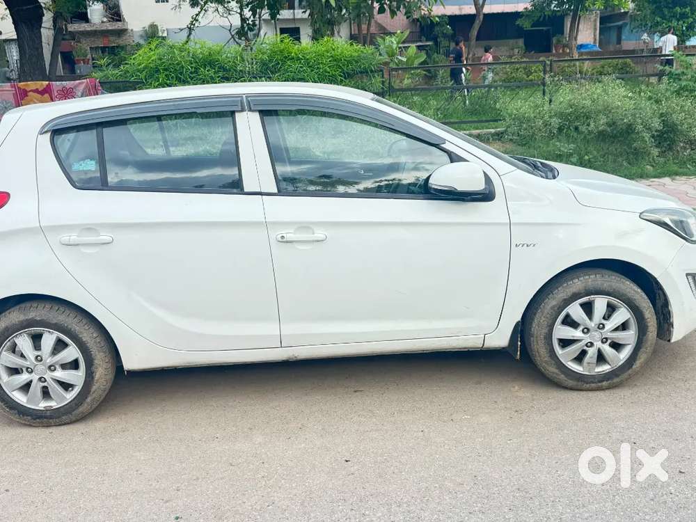 Hyundai I20 2014 Petrol Well Maintained