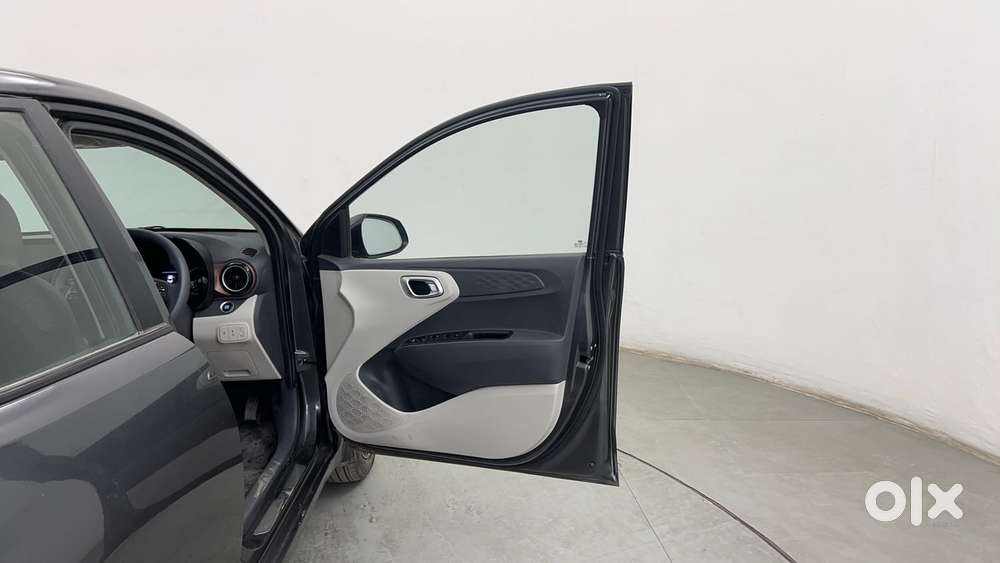 Hyundai Aura 1.2 Sx Cng, 2023, Cng & Hybrids