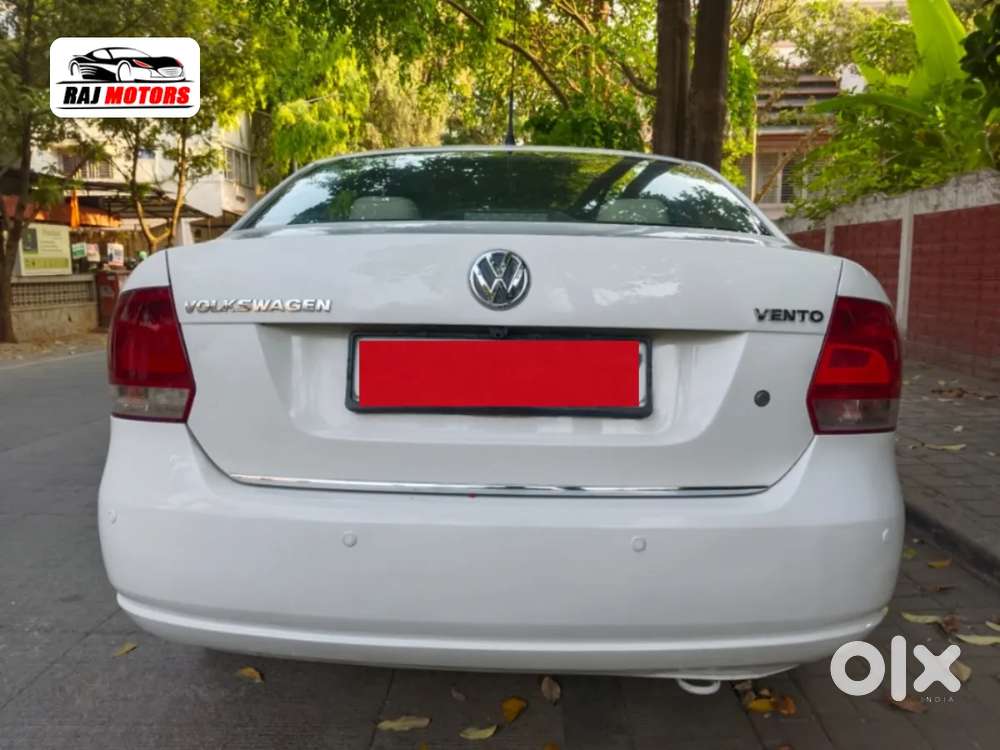 Volkswagen Vento Petrol Highline At, 2011, Petrol