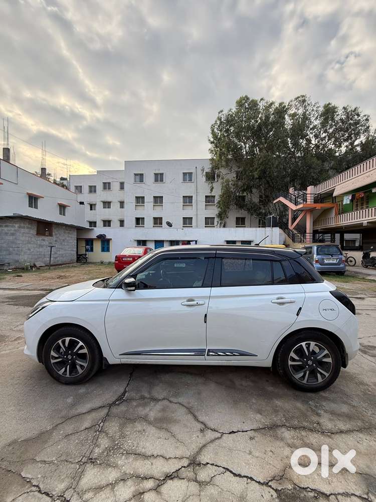 Maruti Suzuki Swift Zxi 2025