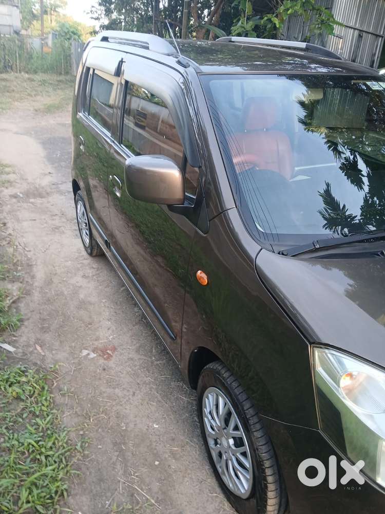 Maruti Suzuki Wagon R Vxi Amt1.2, 2017, Petrol