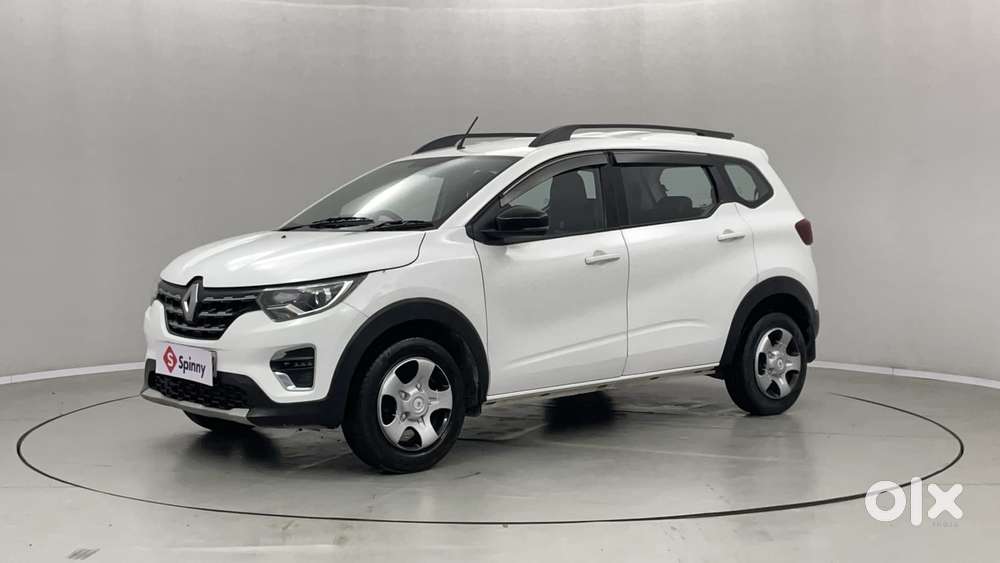 Renault Triber Rxz, 2022, Petrol