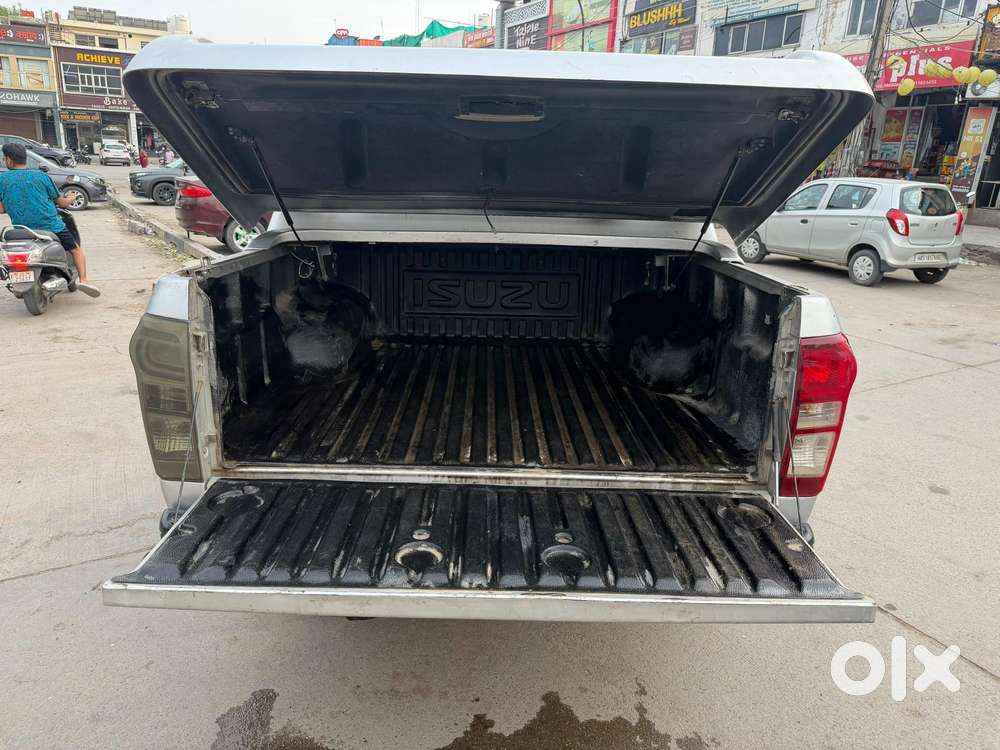 Isuzu D-max V-cross 4x4, 2016, Diesel