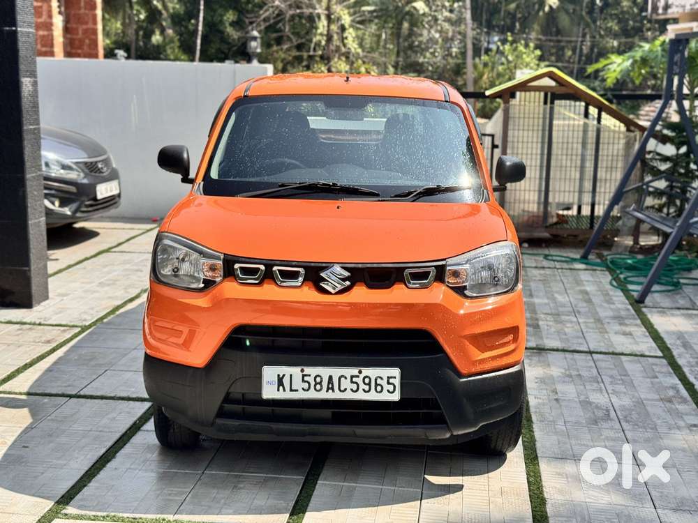 Maruti Suzuki S-presso Vxi Opt, 2020, Petrol