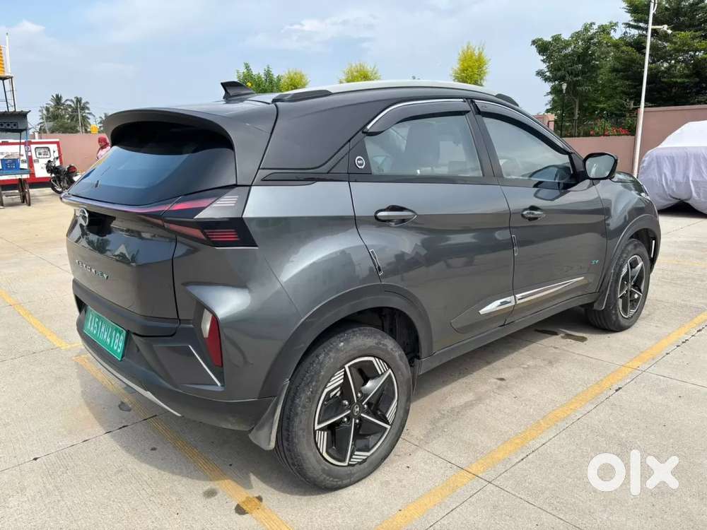 Tata Nexon Ev Empowered Plus Lr, 2023, Electric