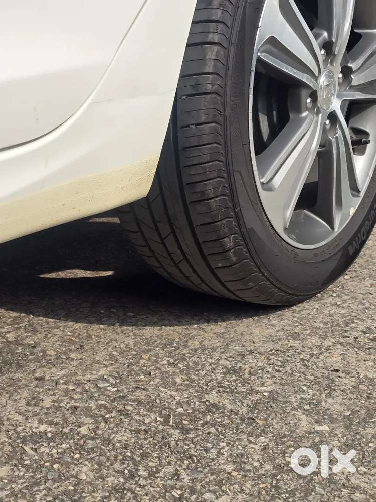 Hyundai Verna 1.6 At Sx+  2019