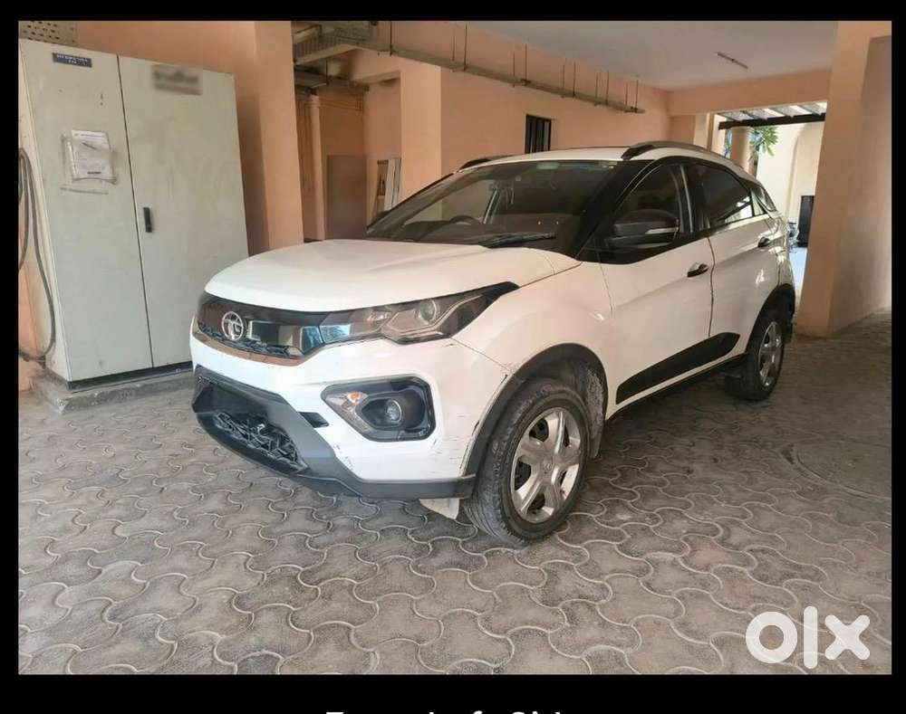 Nexon 2022 Automatic 74k Km Original Tyres