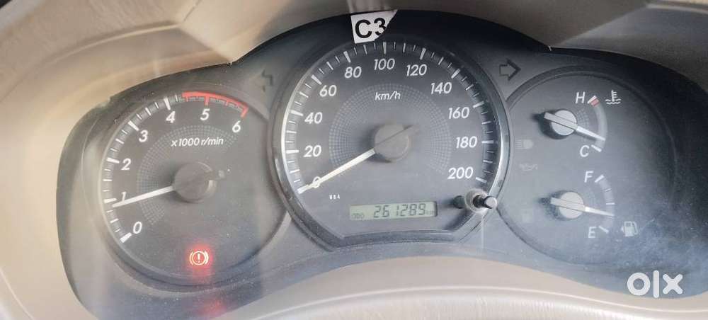 Toyota Innova 2.5 G (diesel) 8 Seater Bs Iv, 2016, Diesel