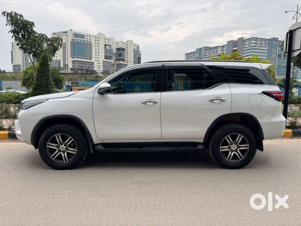Toyota Fortuner 4x2 At 2.8 Diesel, 2022, Diesel