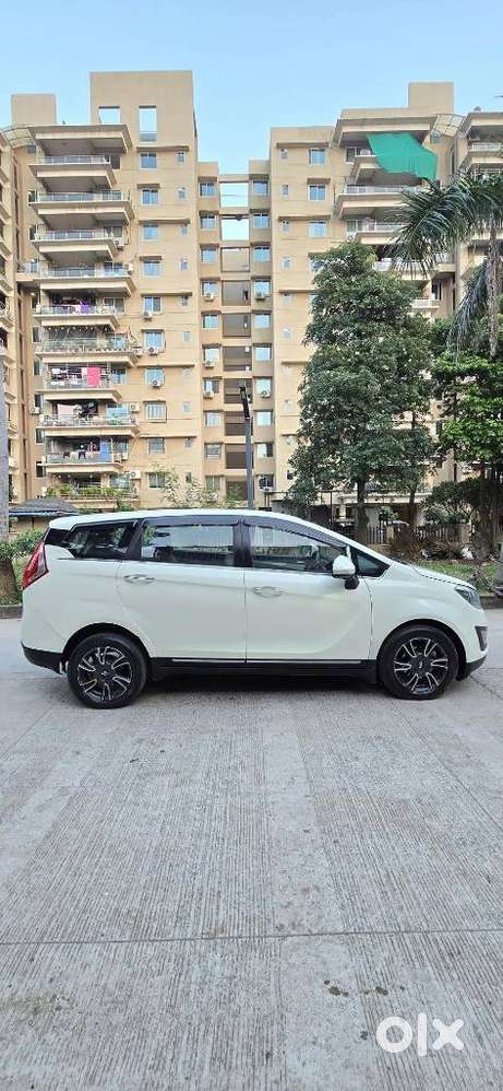 Mahindra Marazzo, 2019, Diesel