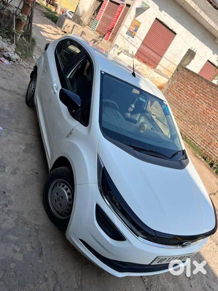 Tata Altroz 2021 Petrol 17000 Km Driven