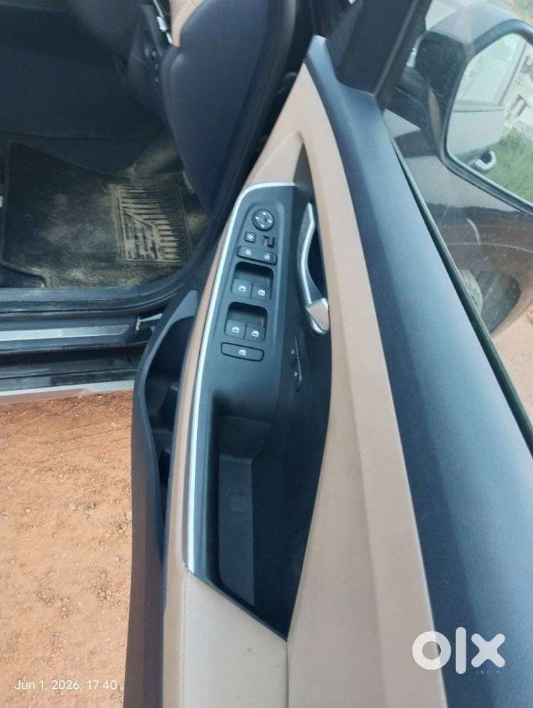 Hyundai Alcazar, 2024, Petrol
