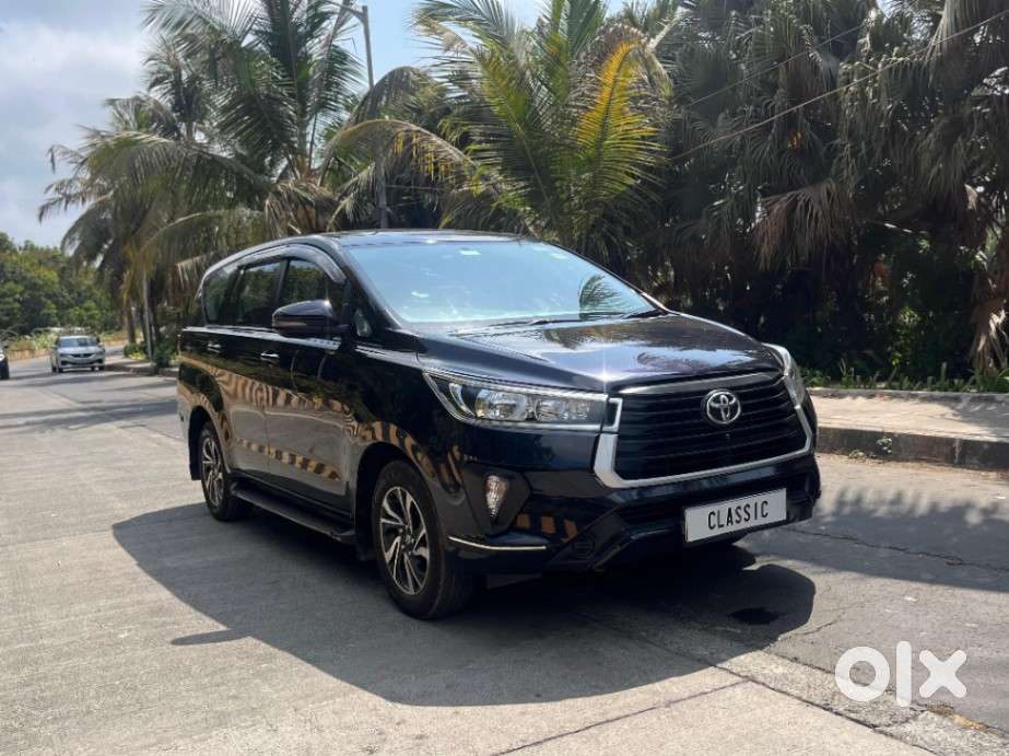 Toyota Innova Crysta [2020-ongoing] 2.4 Gx 7 Str, 2022, Diesel