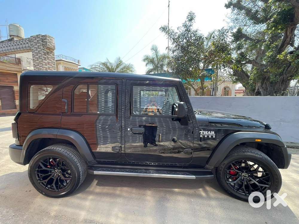 Mahindra Thar Roxx 2025 Diesel Well Maintained