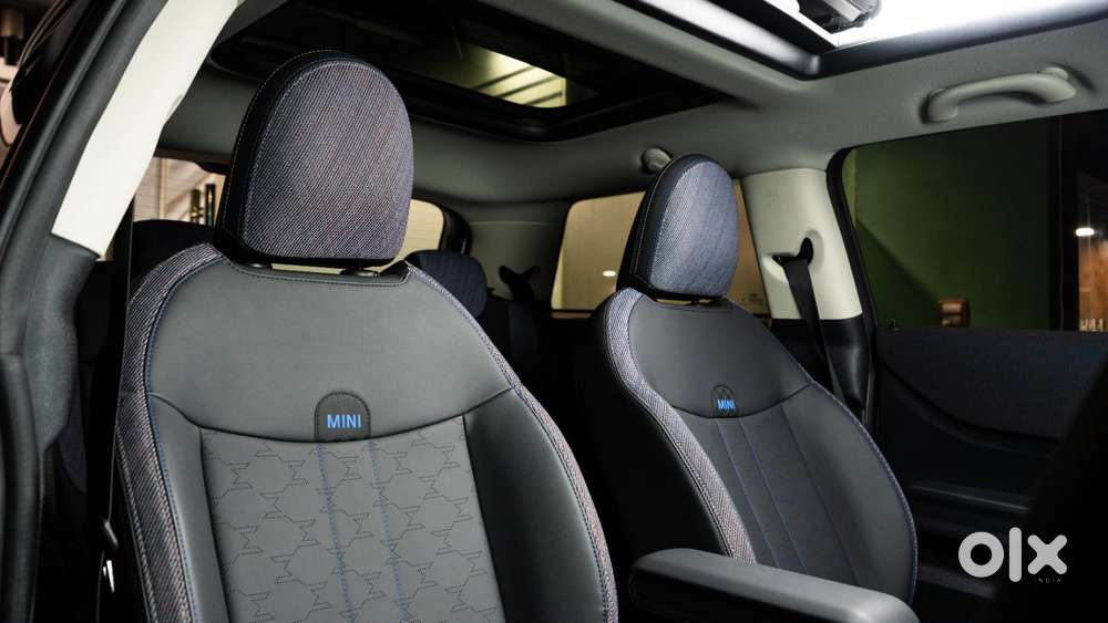 Mini Cooper Hatch, 2025, Petrol