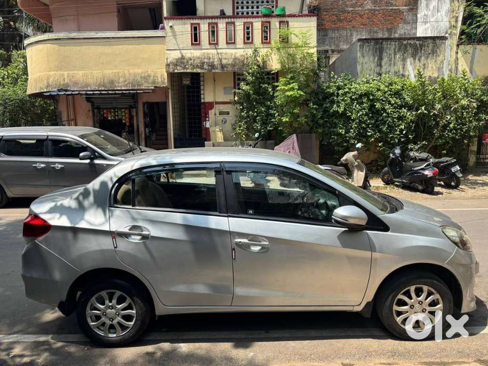 Honda Amaze, 2015, Petrol