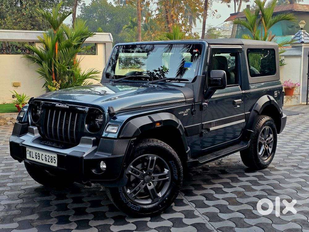 Mahindra Thar Lx Hard Top Petrol Mt 4wd, 2021, Petrol