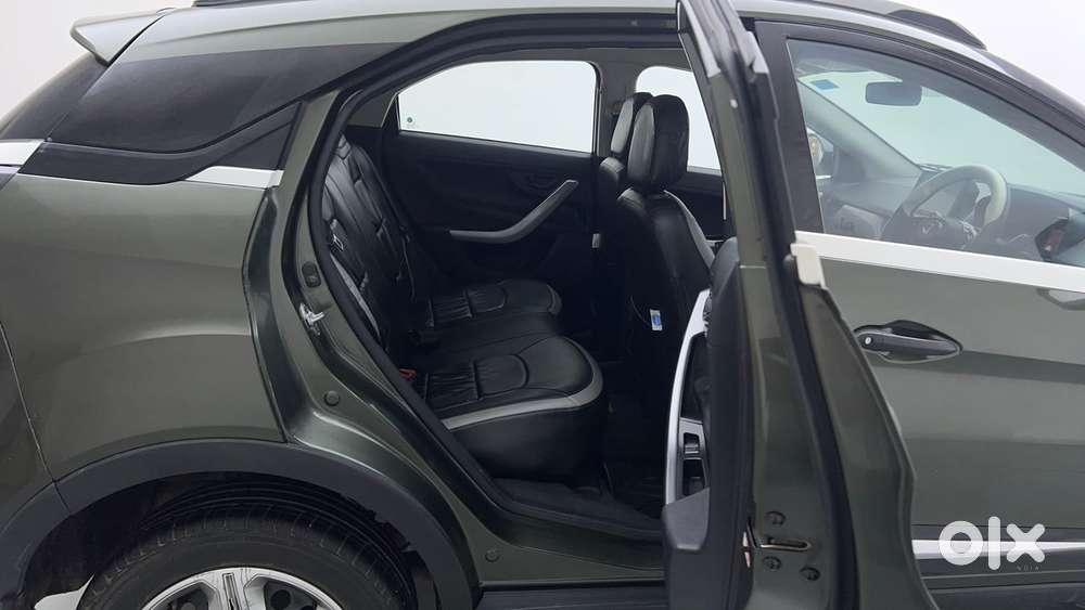 Tata Nexon 1.2 Revotron Xm, 2023, Petrol