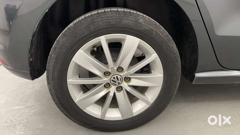Volkswagen Polo 2009-2013 Petrol Highline 1.2l, 2015, Petrol