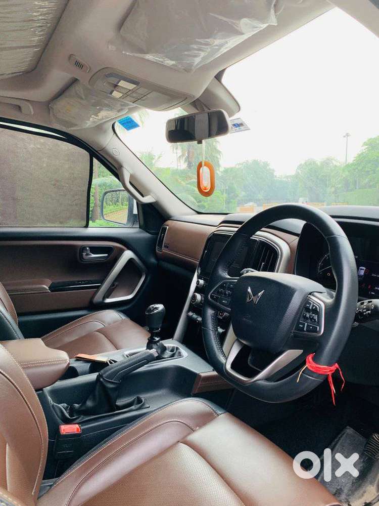 Mahindra Scorpio N Z8 Petrol Mt 7 Str, 2023, Petrol