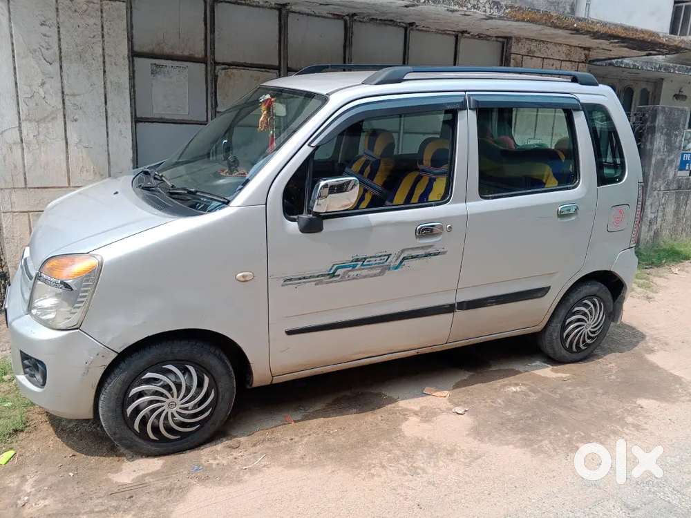 Wagon R Silver Colour Car In Good Condition