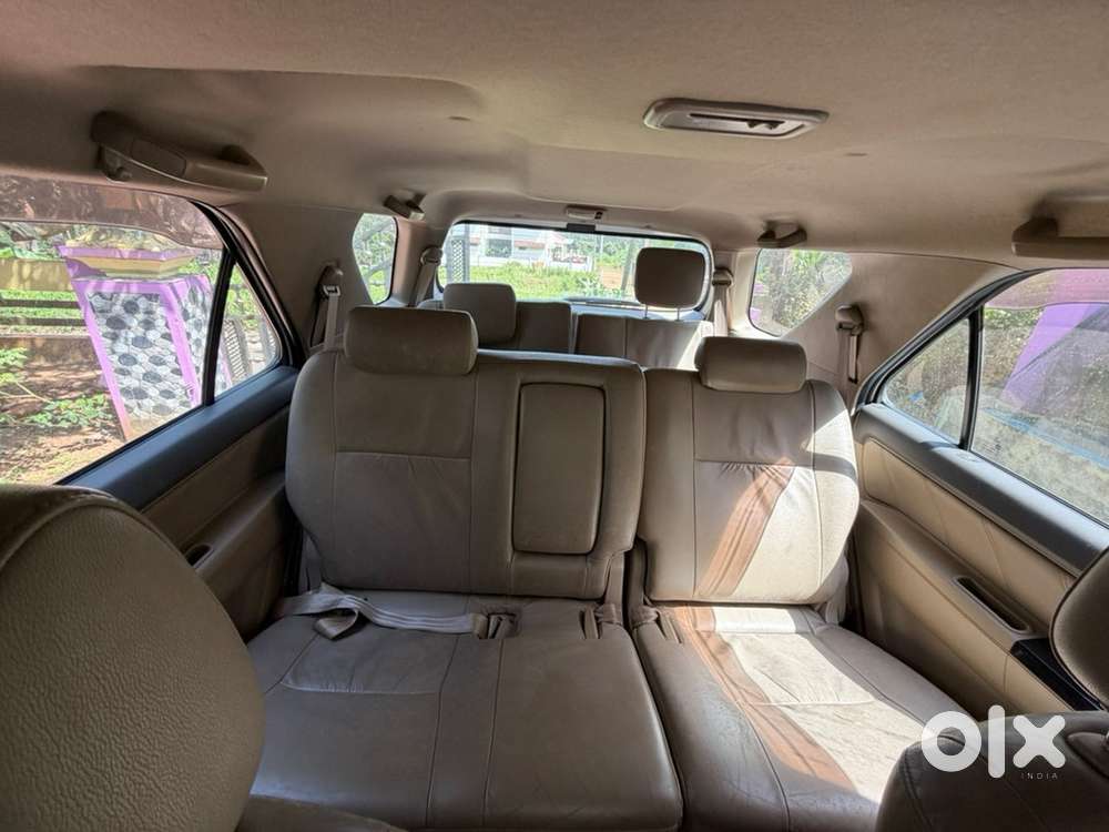 Toyota Fortuner Diesel 2012