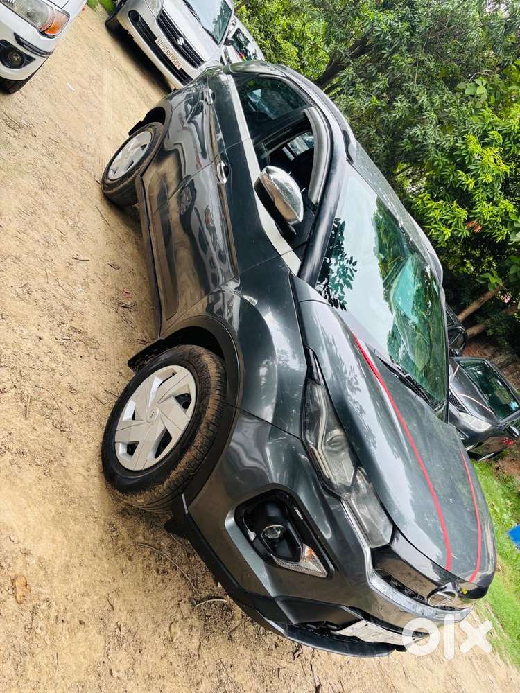Tata Nexon 1.2 Revotron Xm, 2020, Petrol