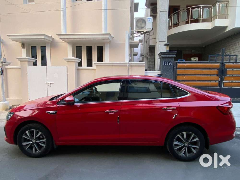 Skoda Slavia 1.0 Tsi Style, 2022, Petrol