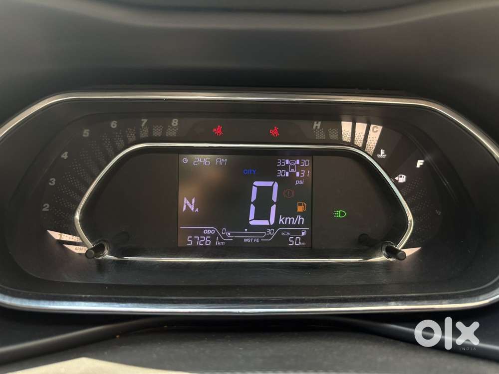 Tata Nexon 1.2 Revotron Xza Plus, 2023, Petrol