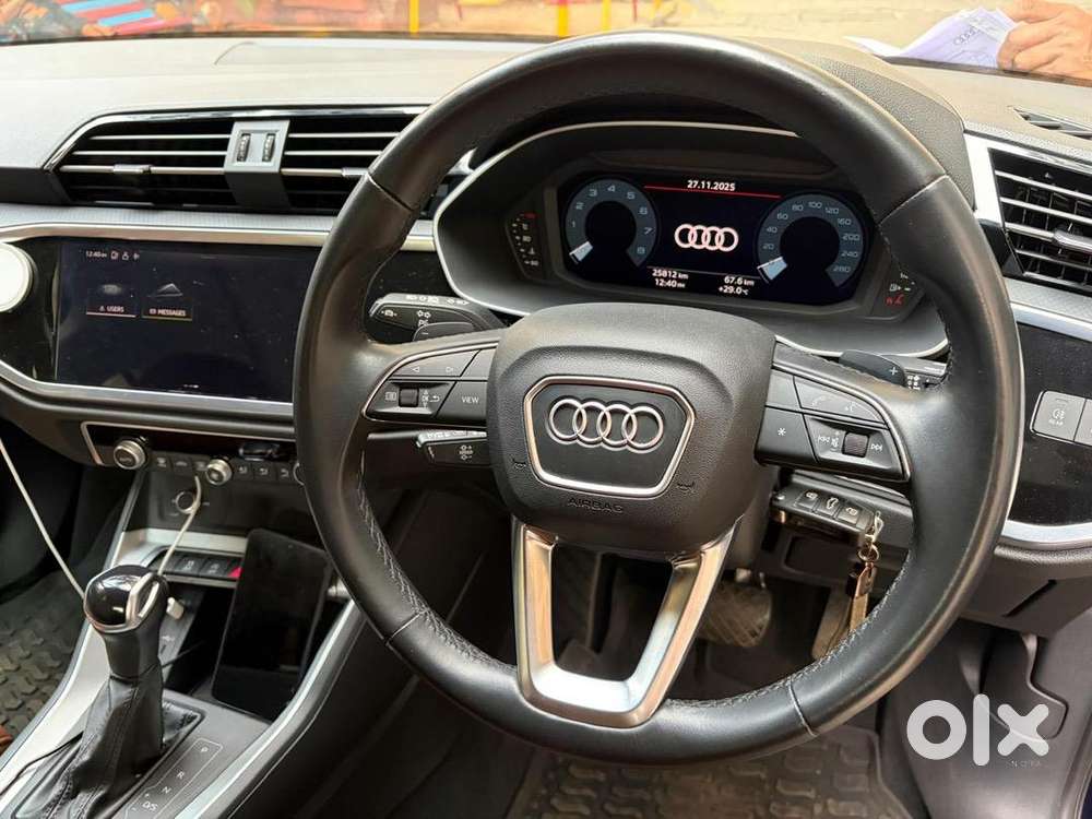 Audi Q3 In Warranty Service Package Mh01 Premium Plus 31000 Km