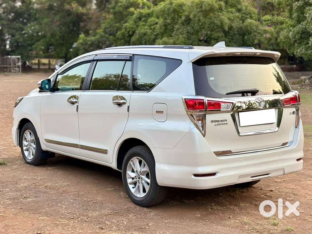 Toyota Innova Crysta 2.4 V 8 Str, 2019, Diesel