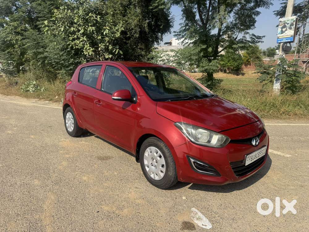 Hyundai I20 Magna Optional 1.2, 2012, Petrol