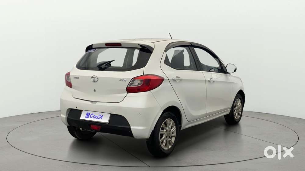 Tata Tiago 1.2 Revotron Xza, 2017, Petrol