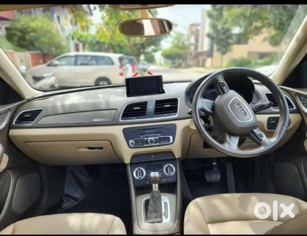 Audi Q3 2015 Diesel Premium