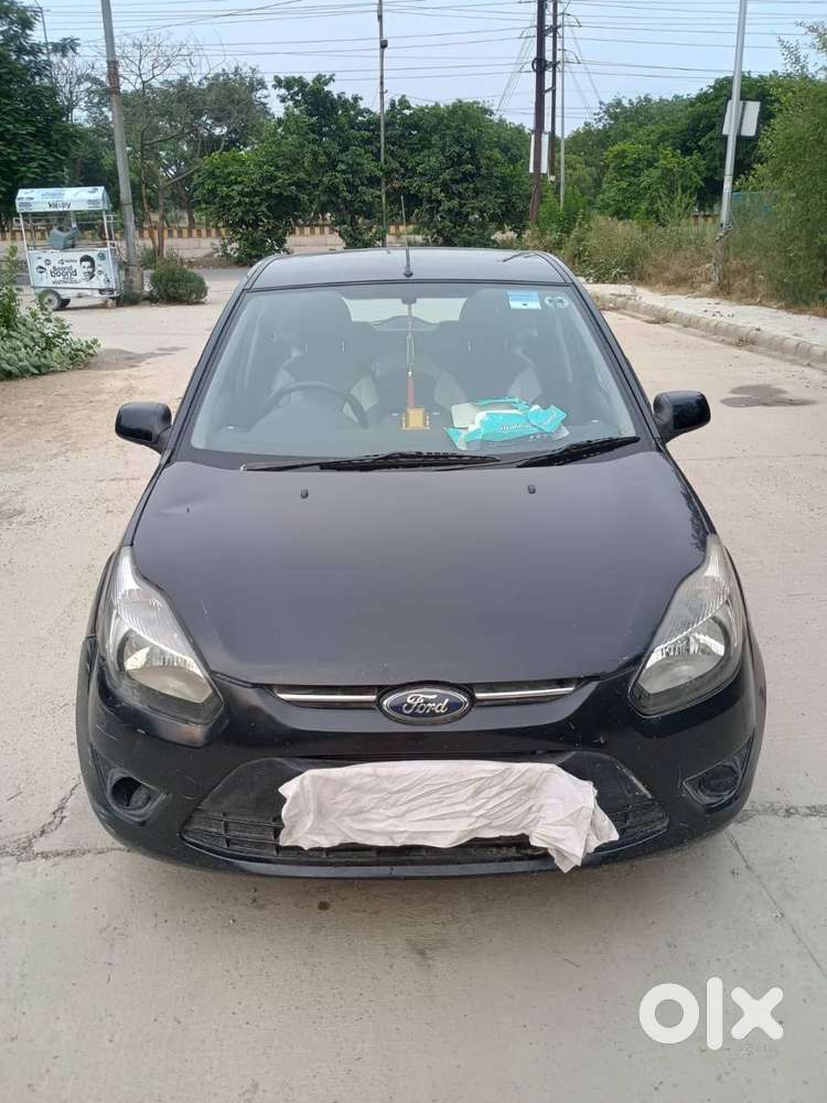 Ford Figo 2011 Petrol 43828 Km Driven Well Maintained