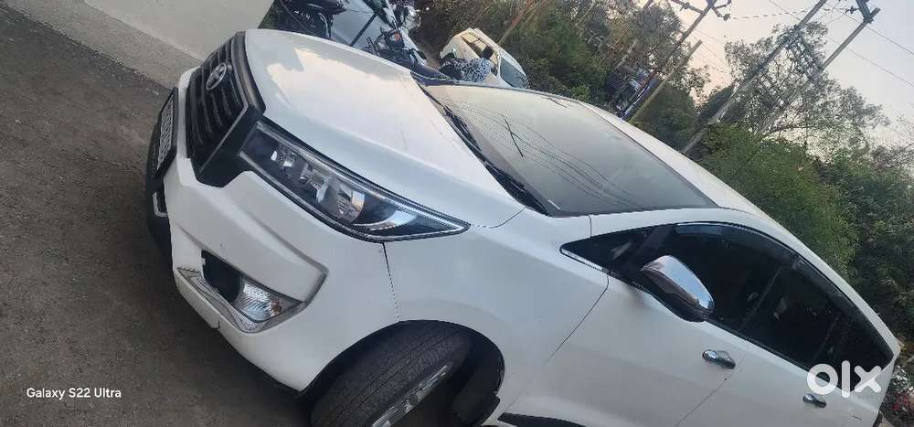Toyota Innova Crysta 2019