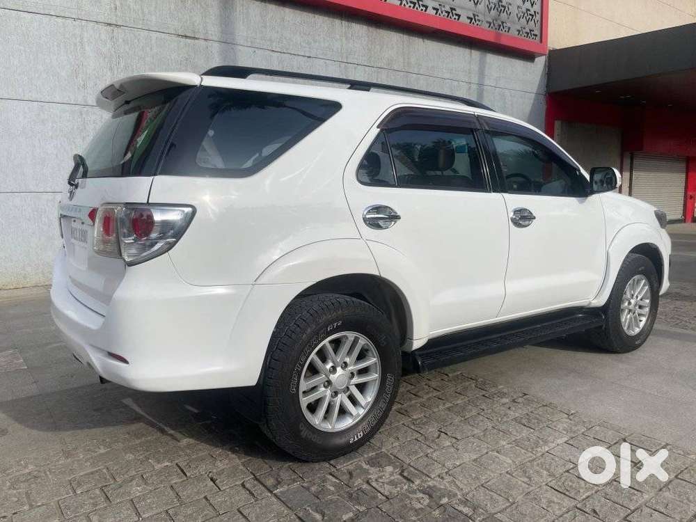 Toyota Fortuner 2011-2016 4x4 Mt, 2012, Diesel