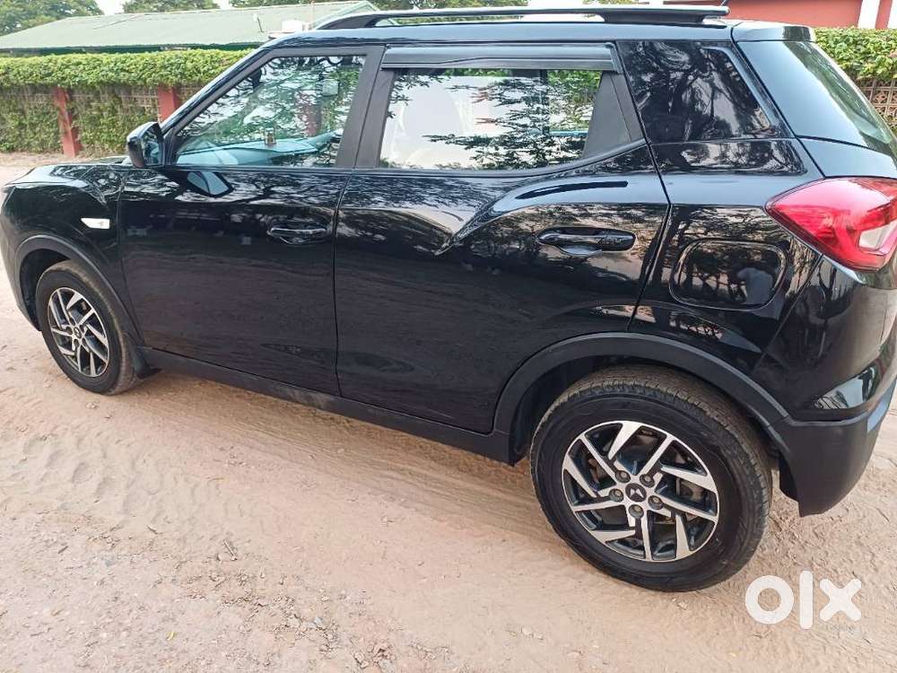 Mahindra Xuv300 W6 Amt Diesel, 2023, Diesel