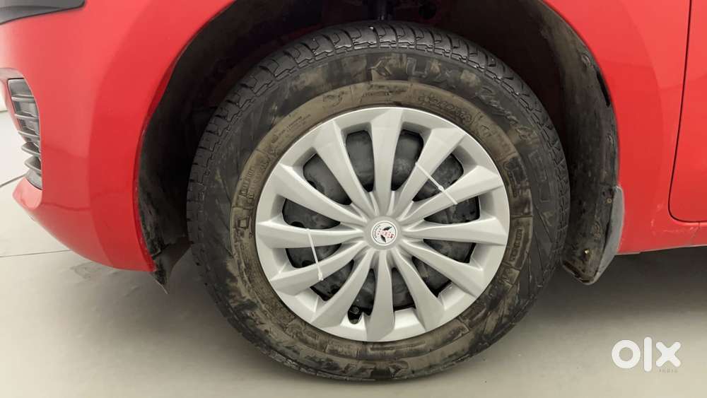 Maruti Suzuki Swift Vvt Vxi, 2022, Petrol