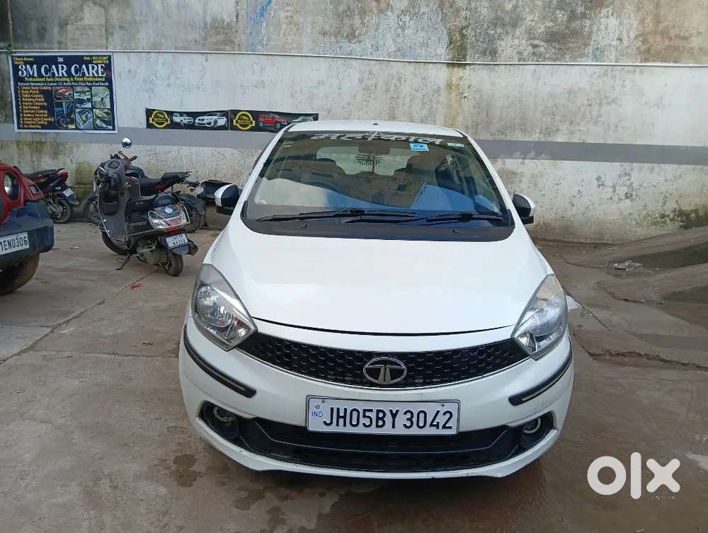 Tata Tiago Revotron 2018