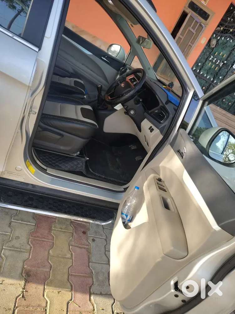 Mahindra Marazzo 2023 Diesel 32000 Km Driven Like New Condition
