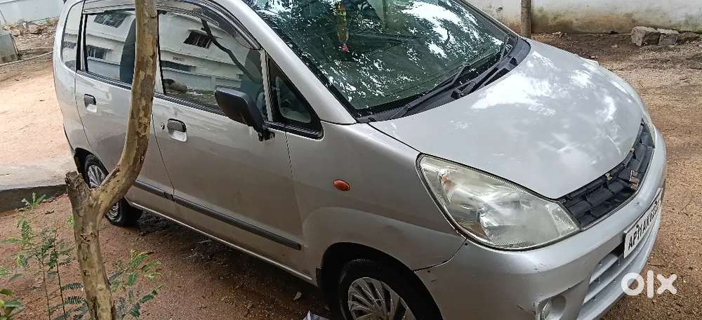 Maruti Suzuki Estilo Lxi 2011 Petrol And Cng
