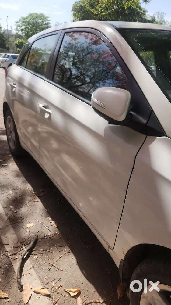 White I20 Single Owner