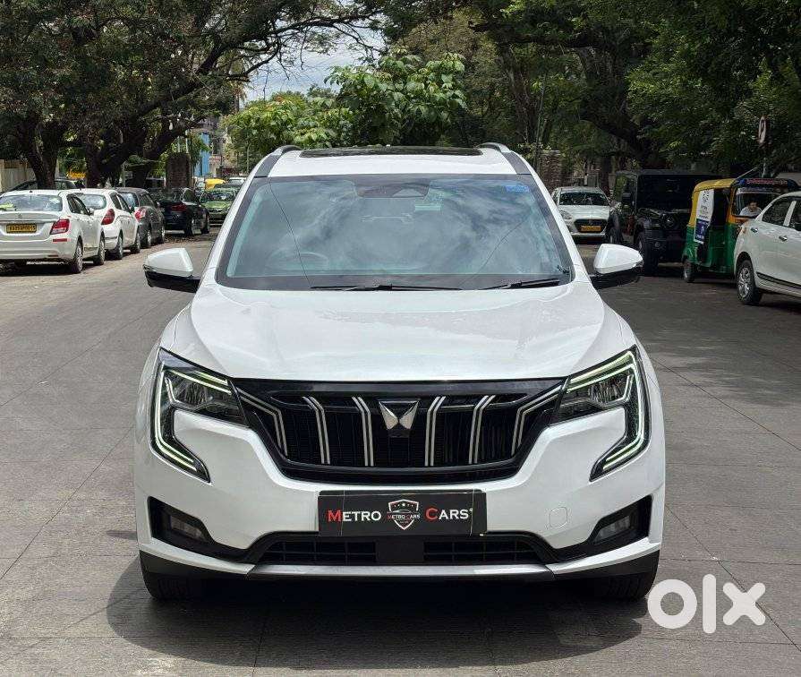 Mahindra Xuv700 2.2 Ax 7 Diesel At Str, 2025, Diesel