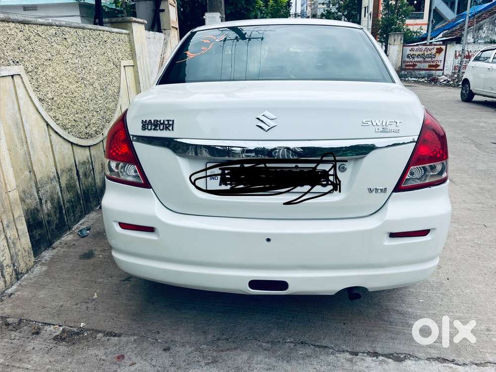 Maruti Swift Dzire 2010